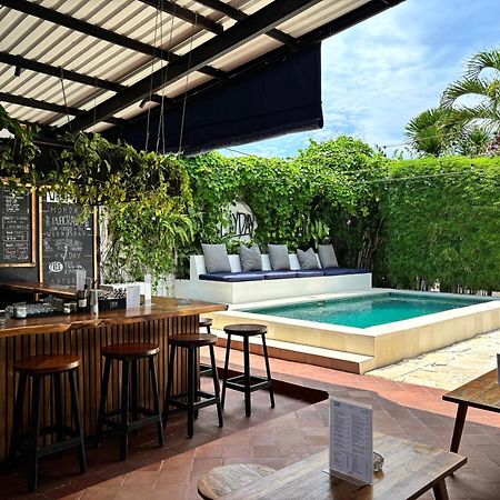 Lay Day Hostel Canggu ภายนอก รูปภาพ