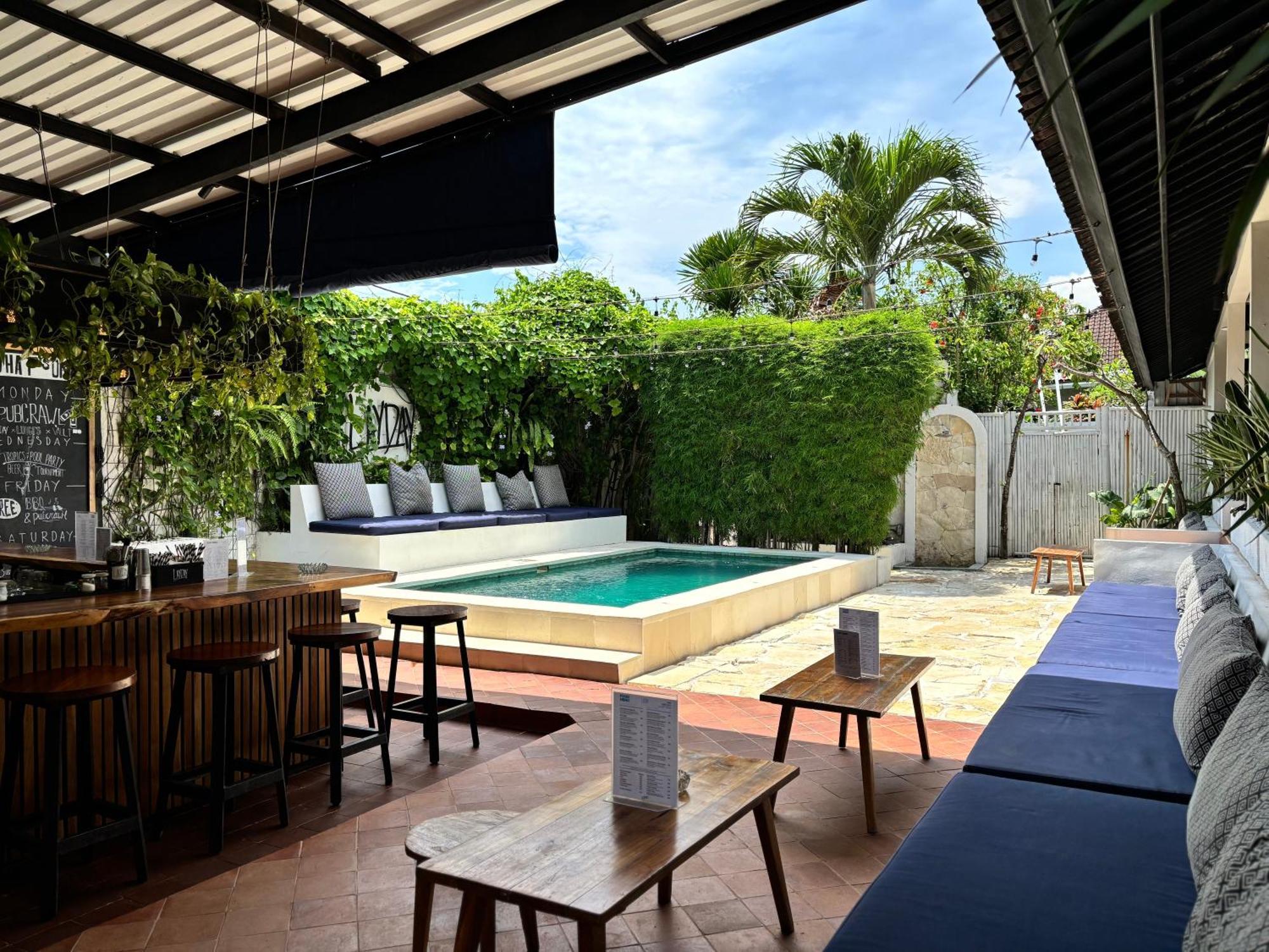 Lay Day Hostel Canggu ภายนอก รูปภาพ